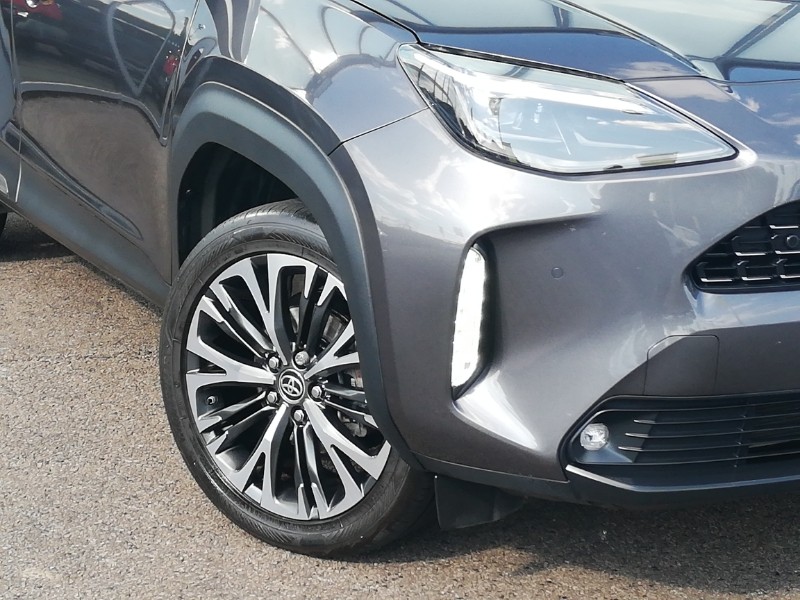 Used Toyota Yaris Cross 2022 for sale - 76609948: Photo 9