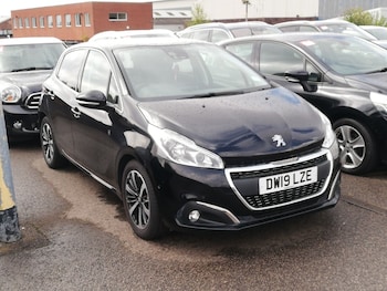 Used Peugeot 208 2019 for sale - 79610629: Photo