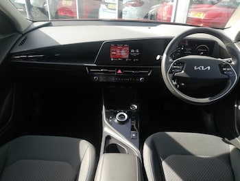 Used Kia Niro 2023 for sale - 79310604: Photo