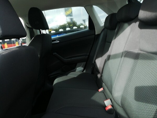 Used Volkswagen Polo 2018 for sale - 76238270: Photo 6