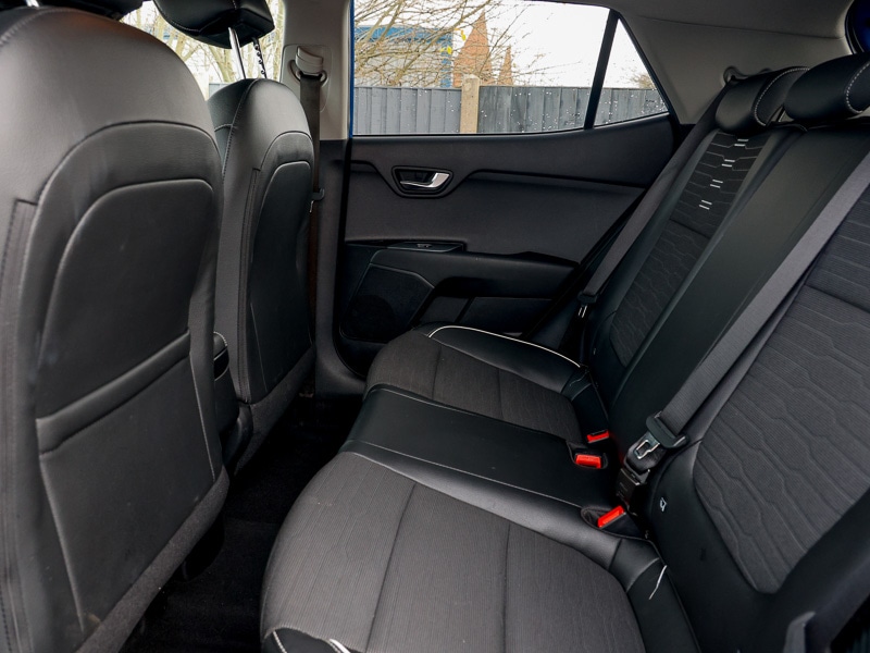 Used Kia Stonic 2024 for sale - 77019798: Photo 6