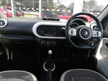 Used Renault Twingo 2016 for sale - 78238639: Photo