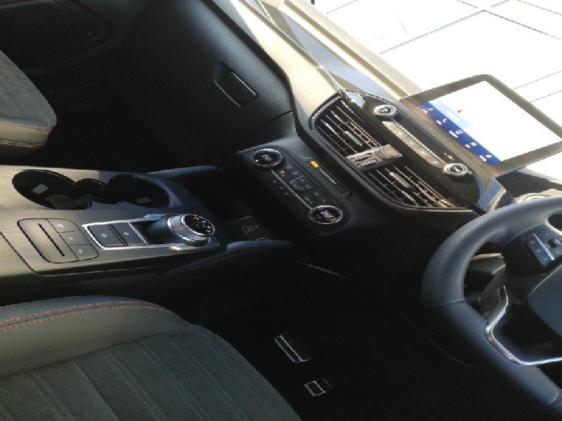 Used Ford Kuga 2022 for sale - 76639538: Photo 10