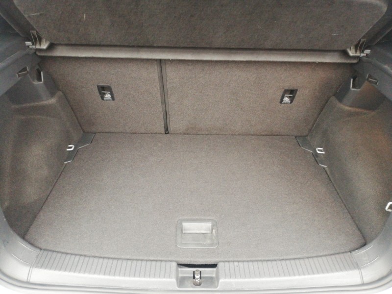 Used Volkswagen T-Cross 2019 for sale - 77265198: Photo 8