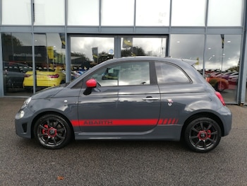 Used Abarth 595 2017 for sale - 76369702: Photo