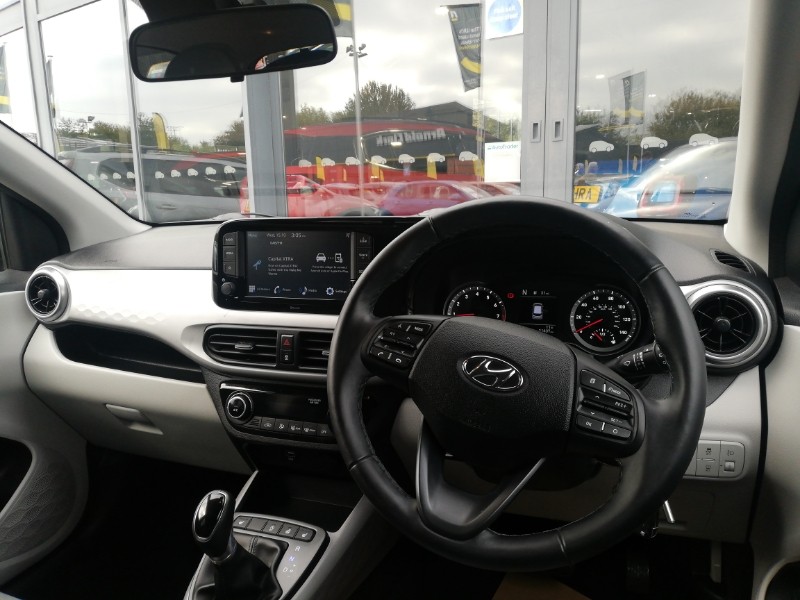 Used Hyundai i10 2022 for sale - 76526423: Photo 2