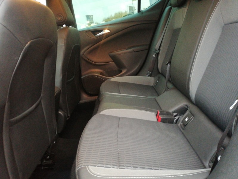 Used Vauxhall Astra 2021 for sale - 76343311: Photo 6