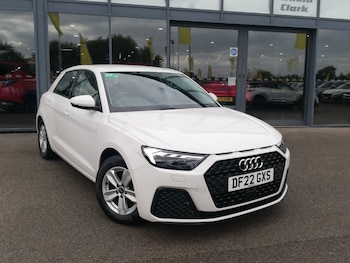 2022 - 25 TFSI Technik 5dr