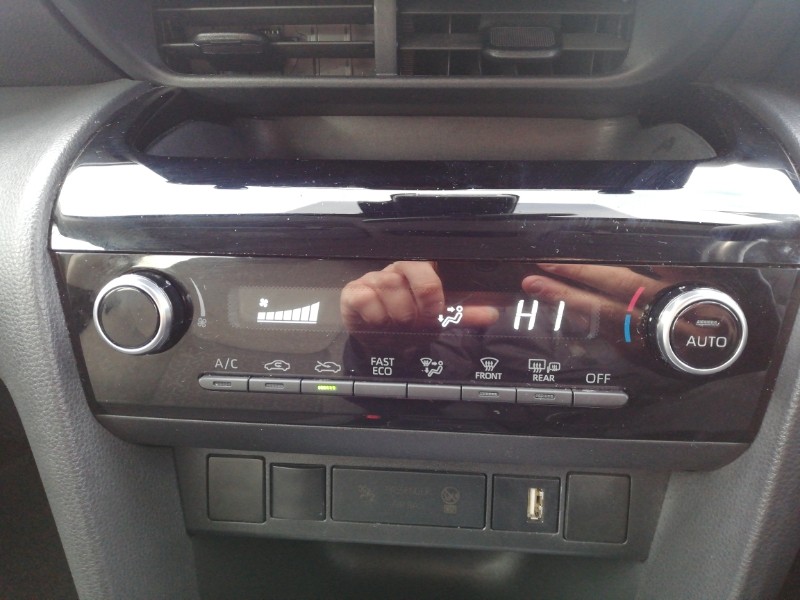 Used Toyota Yaris Cross 2022 for sale - 76629282: Photo 16