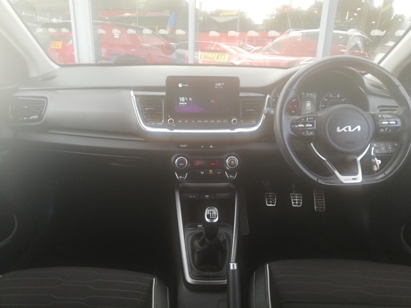 Used Kia Stonic 2022 for sale - 76567111: Photo 2