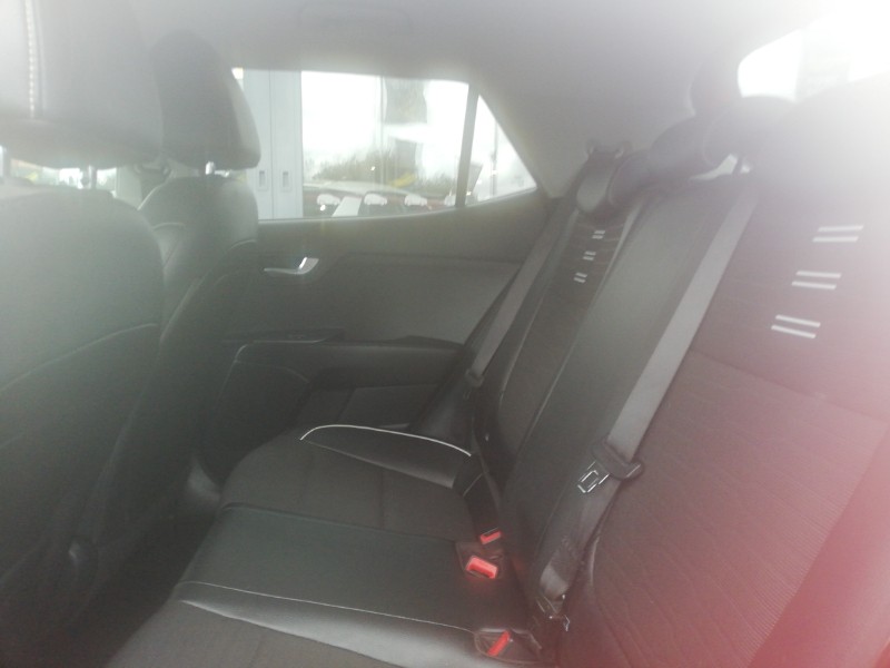 Used Kia Stonic 2022 for sale - 76567111: Photo 6