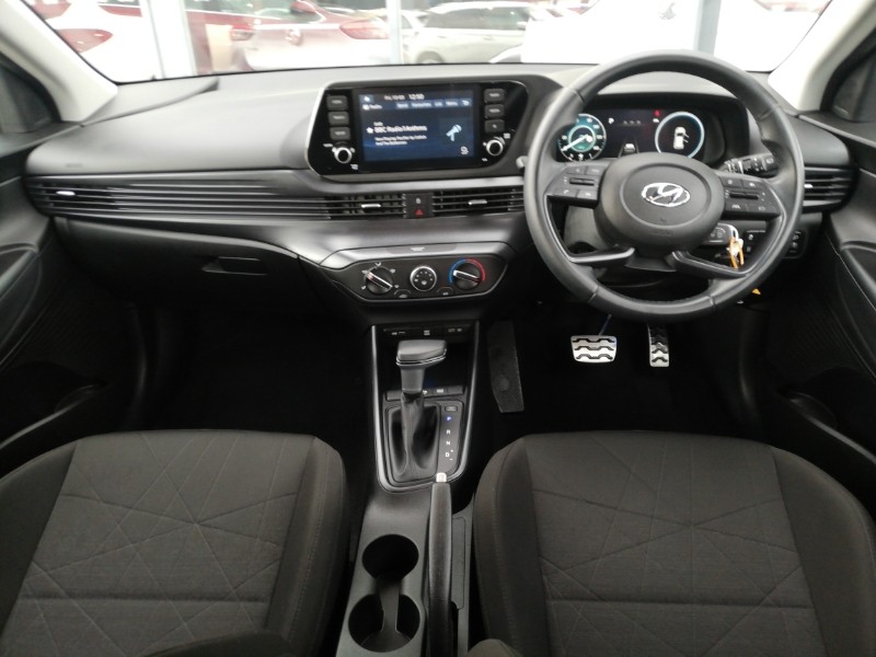 Used Hyundai BAYON 2023 for sale - 78129182: Photo 2