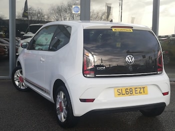 Used Volkswagen up! 2018 for sale - 76880350: Photo