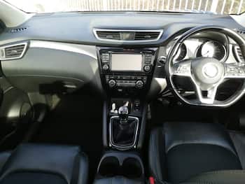 Used Nissan Qashqai 2017 for sale - 79610654: Photo