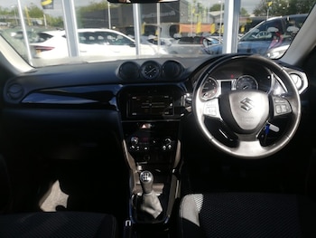 Used Suzuki Vitara 2018 for sale - 79546510: Photo