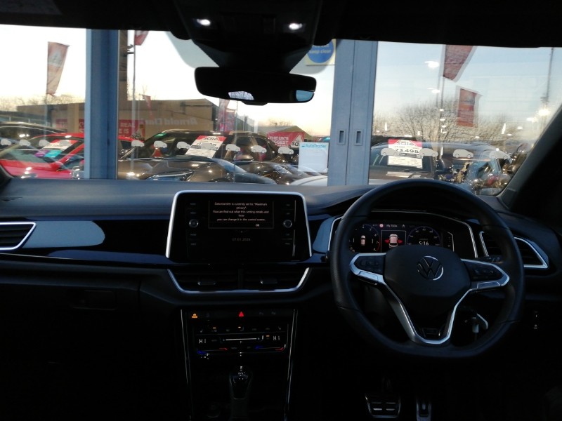 Used Volkswagen T-Roc 2025 for sale - 77252365: Photo 2