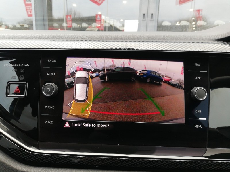 Used Volkswagen Polo 2024 for sale - 77304423: Photo 11