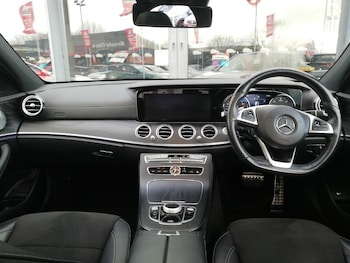 Used Mercedes-Benz E Class 2018 for sale - 77269808: Photo