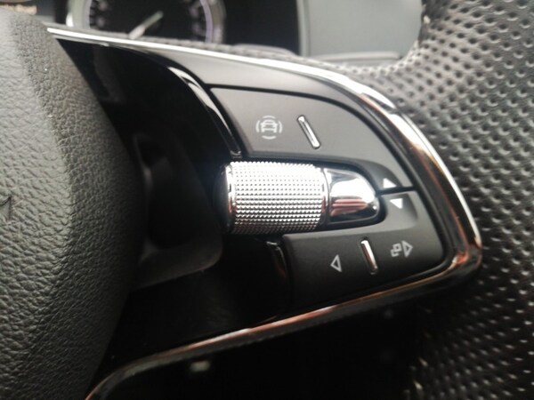 Used Skoda Karoq 2022 for sale - 76145725: Photo 13