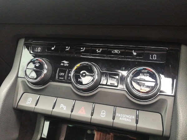 Used Skoda Karoq 2022 for sale - 76145725: Photo 16