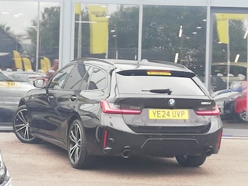 Used BMW 3 Series 2024 for sale - 75362609: Photo
