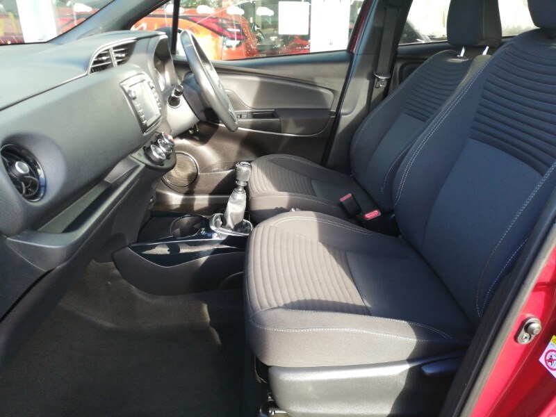 Used Toyota Yaris 2018 for sale - 76567134: Photo 5