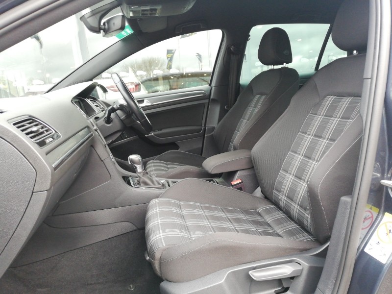 Used Volkswagen Golf 2018 for sale - 77815683: Photo 5