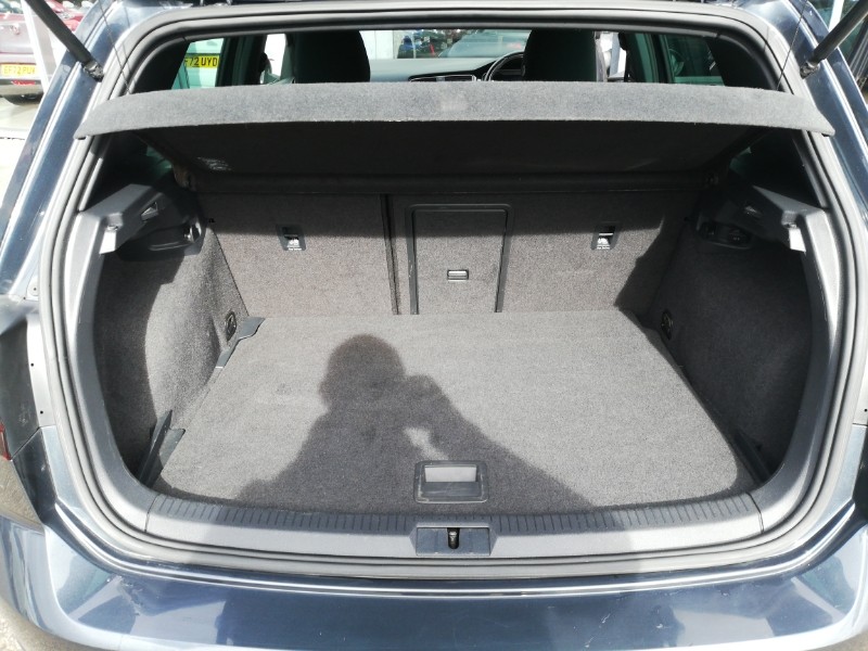 Used Volkswagen Golf 2018 for sale - 77815683: Photo 8