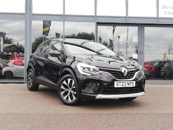 Used Renault Captur 2023 for sale - 79087295: Photo