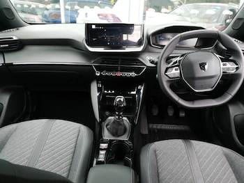 Used Peugeot 2008 2024 for sale - 75551075: Photo