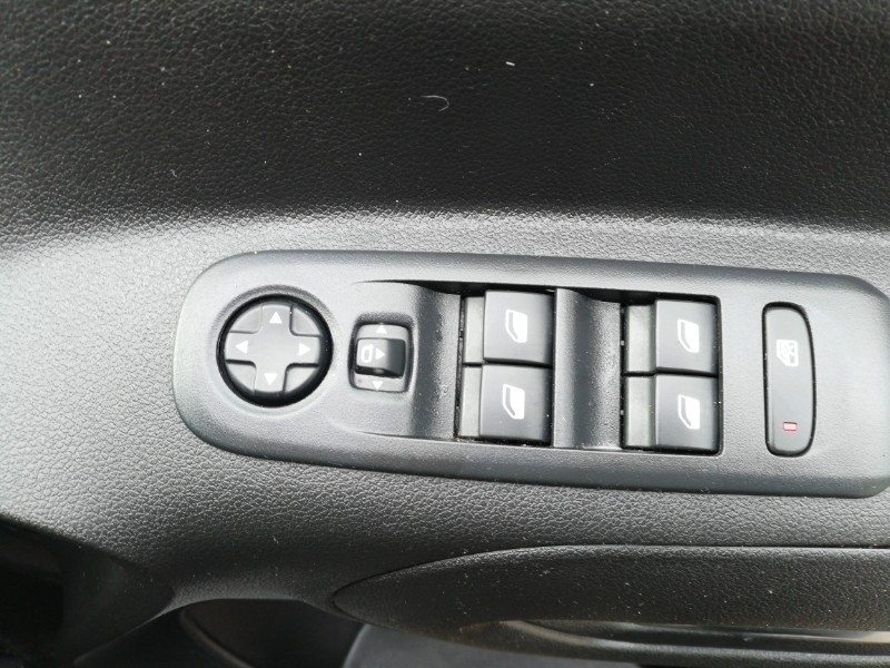 Used Vauxhall Combo Life 2022 for sale - 78183710: Photo 12