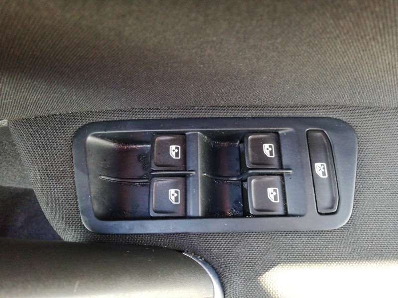 Used Volkswagen Golf 2018 for sale - 78147467: Photo 12