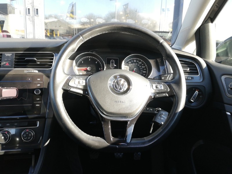 Used Volkswagen Golf 2018 for sale - 78147467: Photo 7