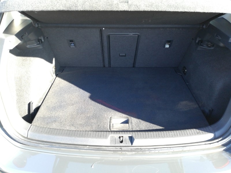 Used Volkswagen Golf 2018 for sale - 78147467: Photo 8