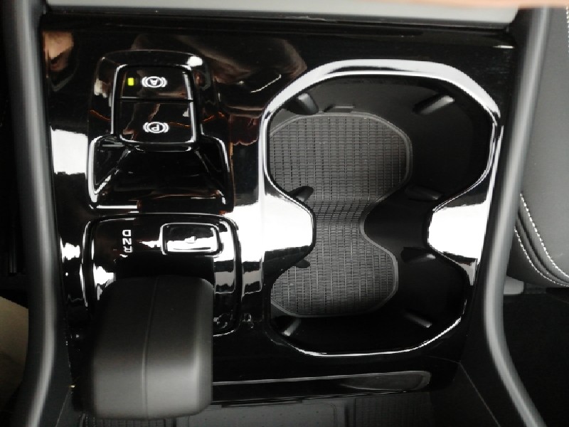 Used Volvo XC40 2025 for sale - 77202070: Photo 18