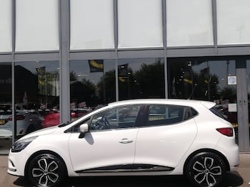 Used Renault Clio 2019 for sale - 79131197: Photo