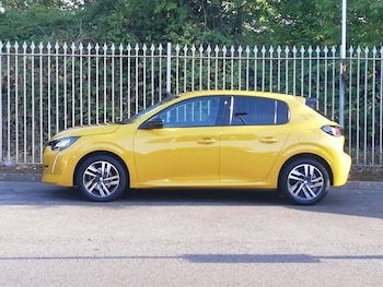 Used Peugeot 208 2023 for sale - 79489659: Photo