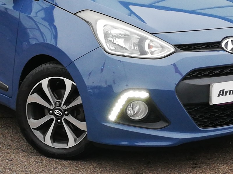 Used Hyundai i10 2015 for sale - 77576840: Photo 9