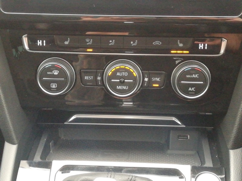 Used Volkswagen Passat 2018 for sale - 76816277: Photo 13