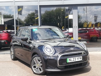 Used MINI Hatch 2023 for sale - 79382772: Photo