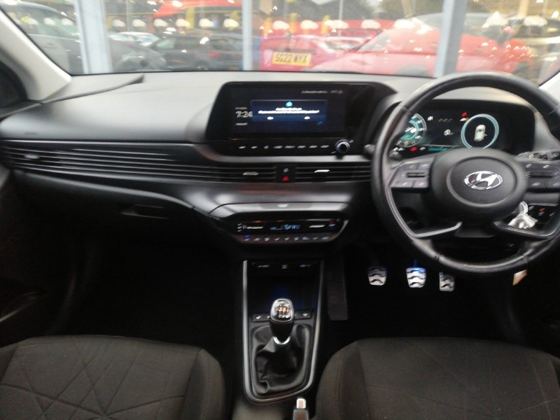 Used Hyundai BAYON 2022 for sale - 76403867: Photo 2