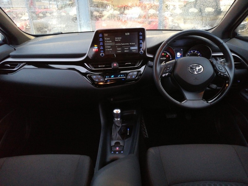 Used Toyota C-HR 2022 for sale - 77320008: Photo 2