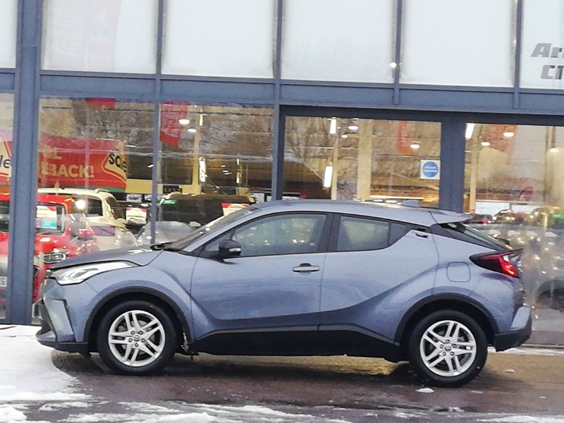 Used Toyota C-HR 2022 for sale - 77320008: Photo 4