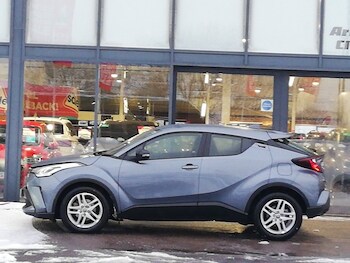 Used Toyota C-HR 2022 for sale - 77320008: Photo