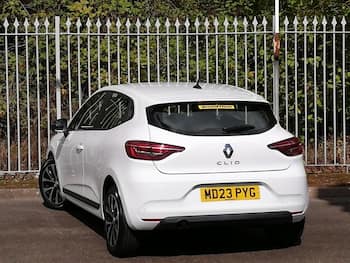 Used Renault Clio 2023 for sale - 79857986: Photo