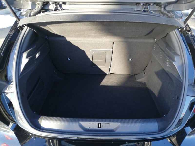 Used Peugeot 308 2023 for sale - 77108204: Photo 8