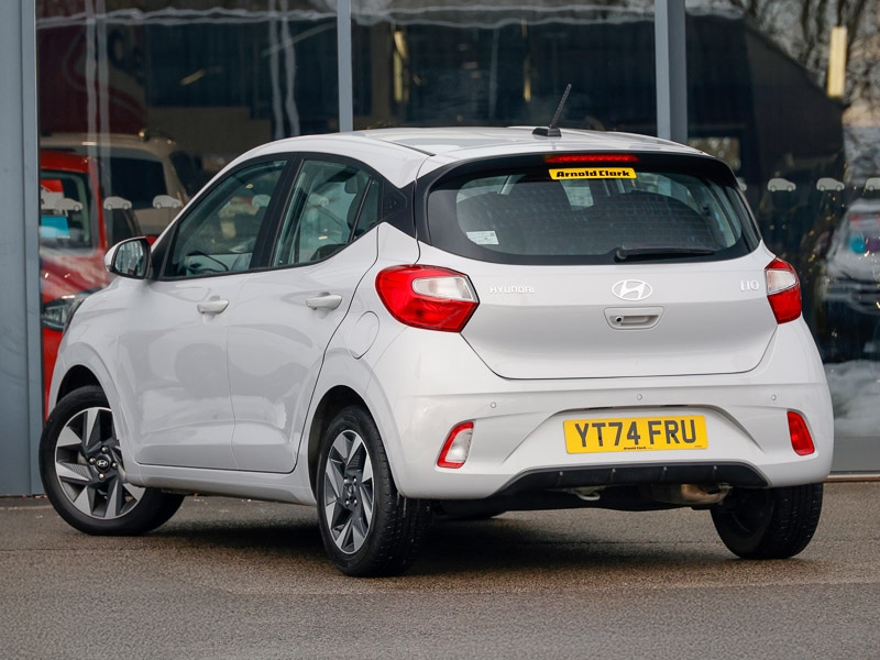 Used Hyundai i10 2024 for sale - 77142026: Photo 3