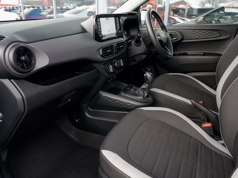 Used Hyundai i10 2024 for sale - 77142026: Photo 5