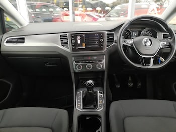 Used Volkswagen Golf SV 2020 for sale - 76614263: Photo