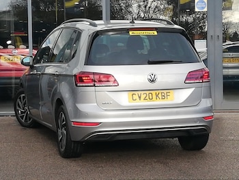 Used Volkswagen Golf SV 2020 for sale - 76614263: Photo